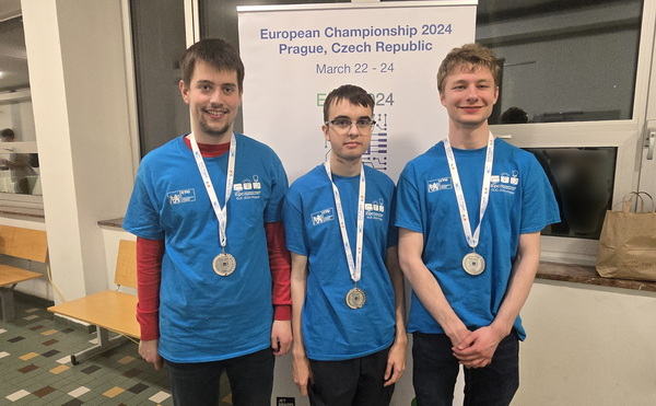 Mladí chorvatští počítačoví vědci získali stříbrnou medaili na European Student Programming Comp