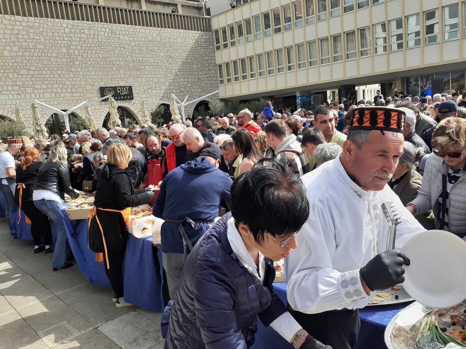 Velikonoční pondělí zdarma snídaně v Šibeniku