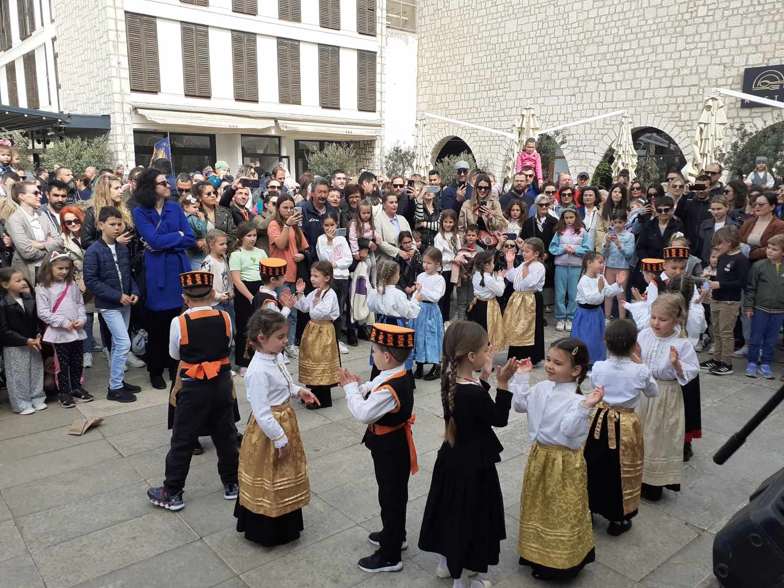 Velikonoční pondělí zdarma snídaně v Šibeniku