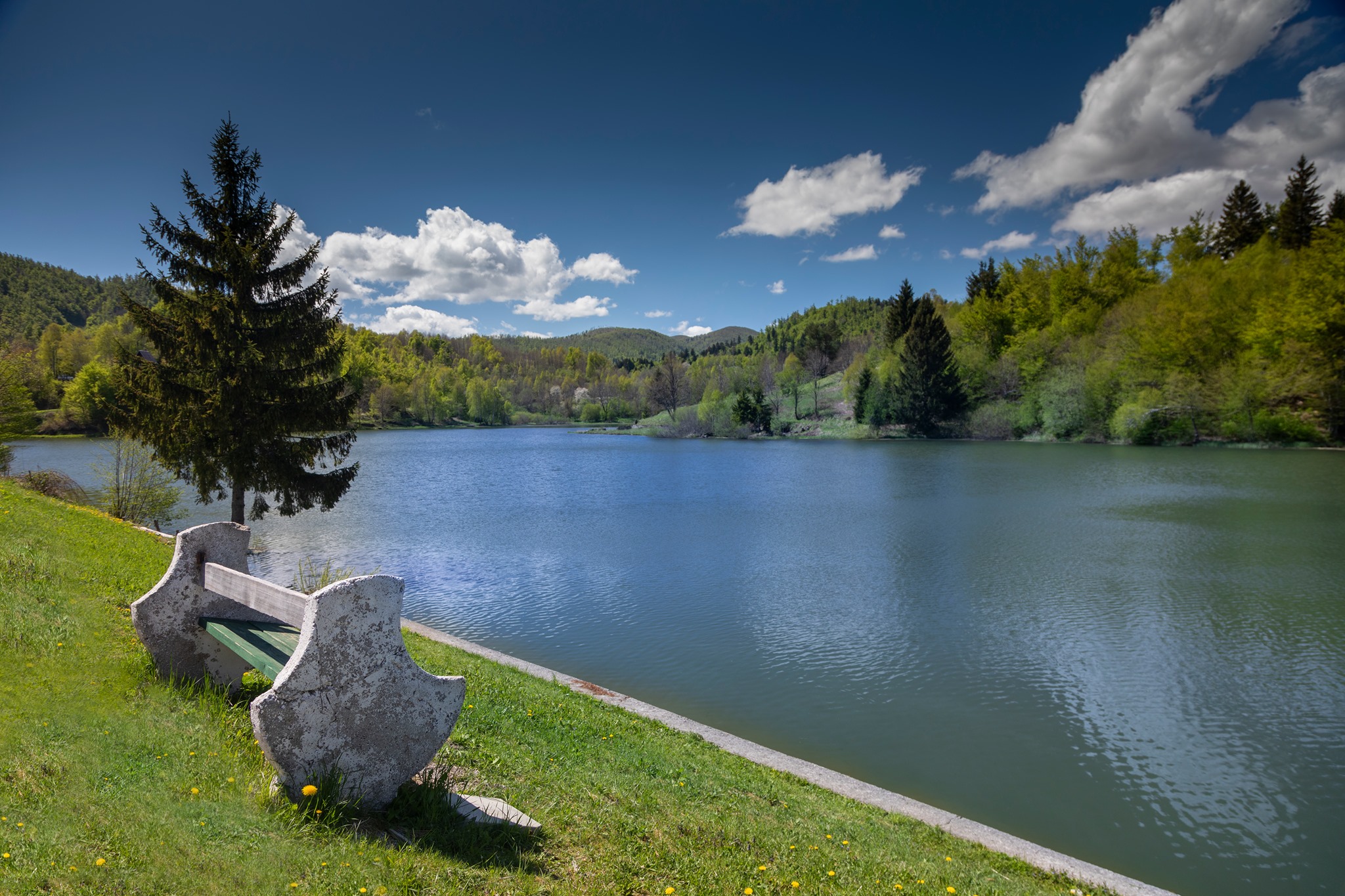 Jezero Mrzla Vodica