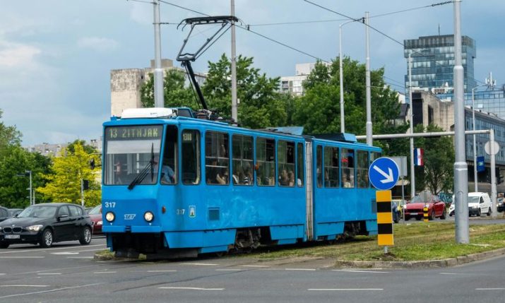 Záhřeb o hledání 100 nových řidičů tramvají