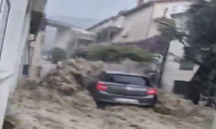 VIDEO: Ničivá bouře zaplavila Podgoru a 3000 lidí zůstalo bez proudu